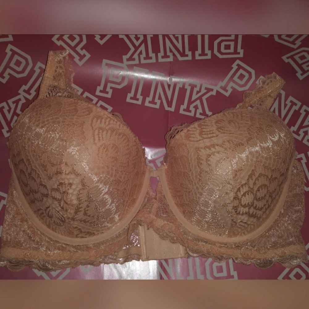 JUST BE 44D BRA ITS BRAND NEW WITHOUT TAGS